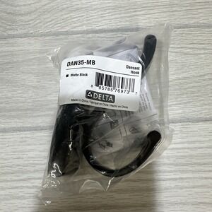 DELTA Dansant 1-PackTowel Hooks Matte Black Double J
